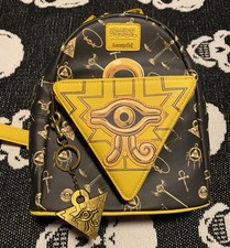 Loungefly Yu-Gi-Oh Millennium Puzzle Mini Zaino Esclusivo GameStop con Portachiavi