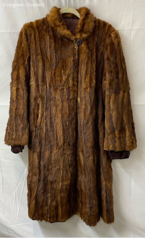 Vintage Women's Brown Mink Fur Long Sleeve Button Front Overcoat No Size