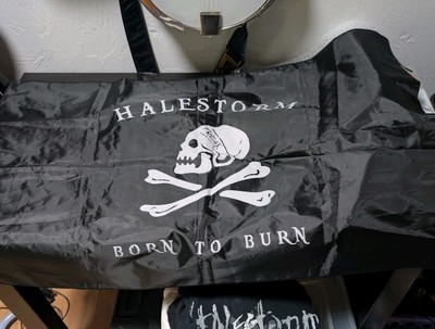 Halestorm t-shirt merch Flag Freak Flag Born To Burn Band Metal  Lizzy Hale