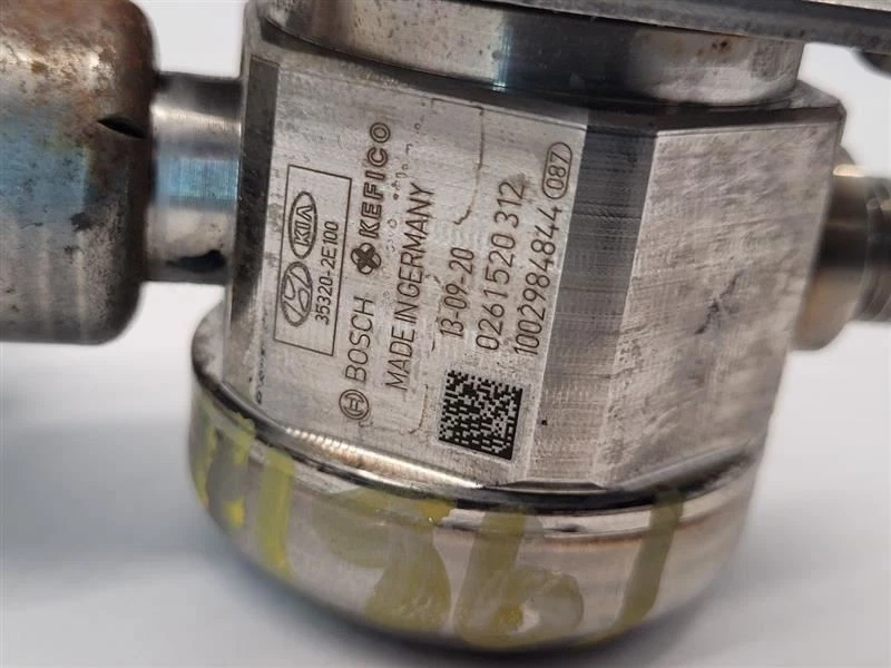 Hyundai Elantra 2014-18 solo bomba de combustible montada en motor sedán de 2,0 L Foto 4 de 4