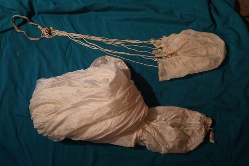 USAF Silk Parachute - No Cords 1952 - Korean War.
