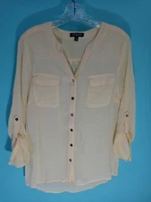 Notations Petite Ladies Size PL Yellow V-neck Long Sleeve 2 Pocket Blouse
