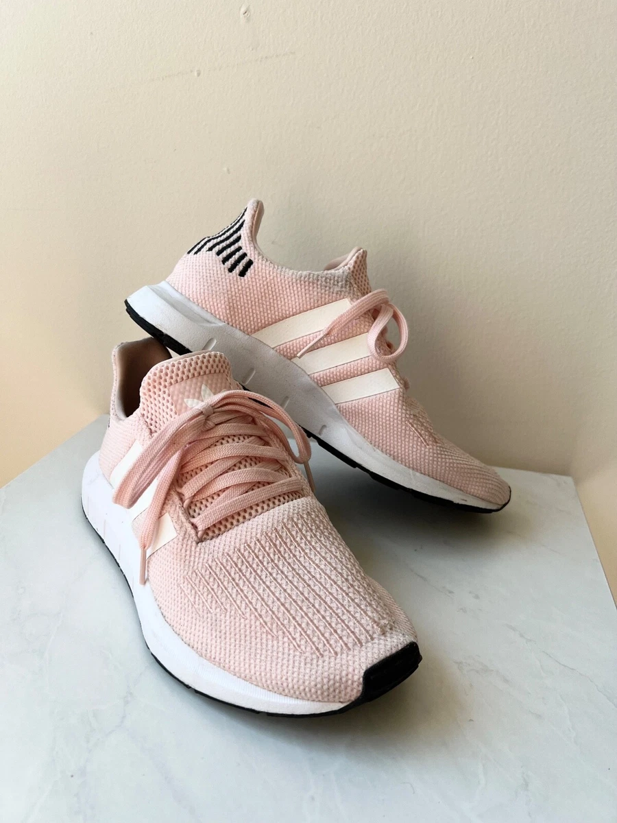 out sneaker pink