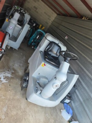 #ad Advance AquaRide SE AXP Rider Carpet Extractor PLUS ANOTHER FOR 1K EXTRA $$$ $3200.00