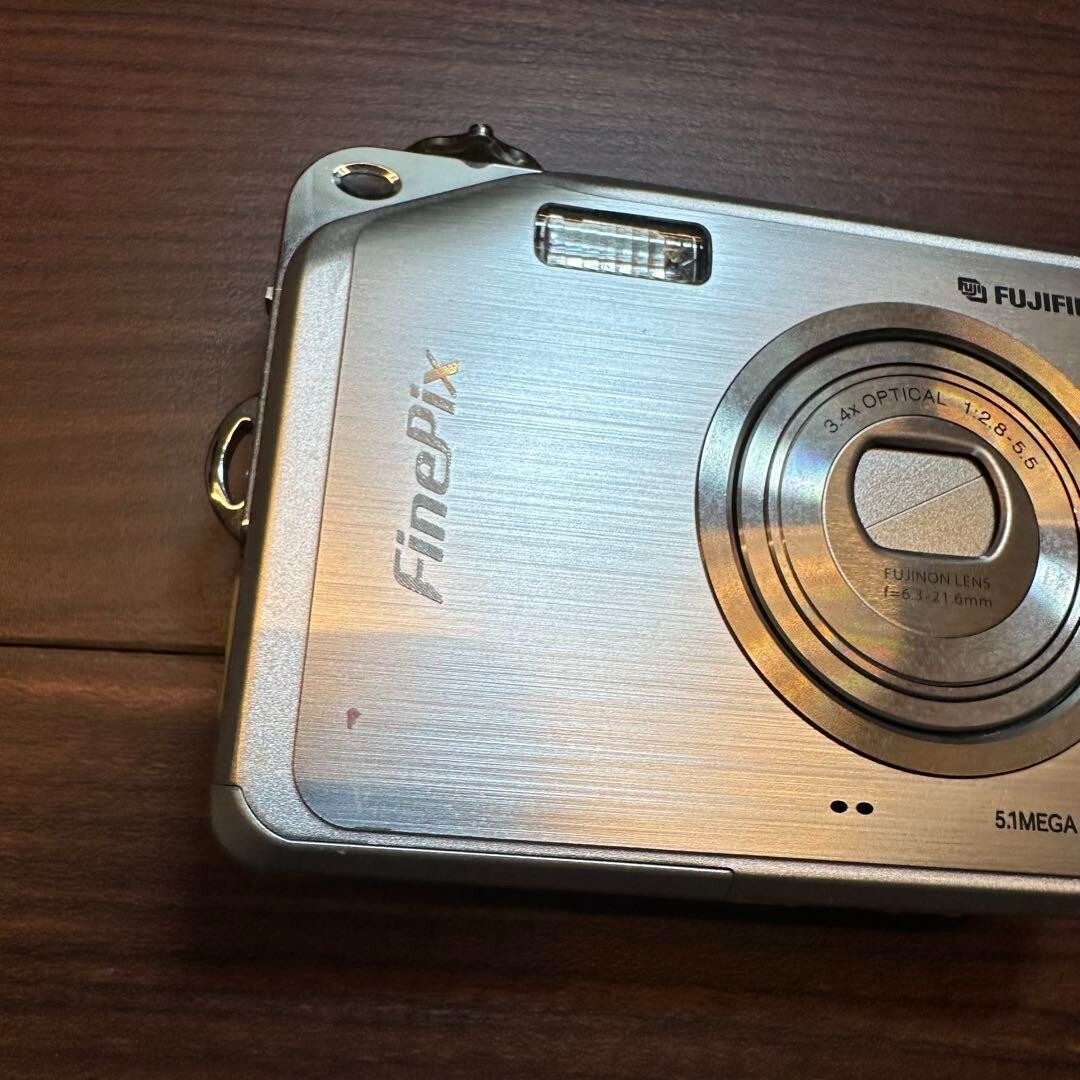 FUJI FILM FinePix FINEPIX V10 デジカメ 0492 FUJI FILM FinePix V FINEPIX V10 Digital Camera From Japan