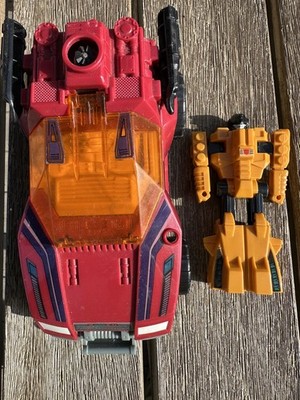 TRANSFORMERS G1 PRETENDER GUNRUNNER 1988 HASBRO With Figure