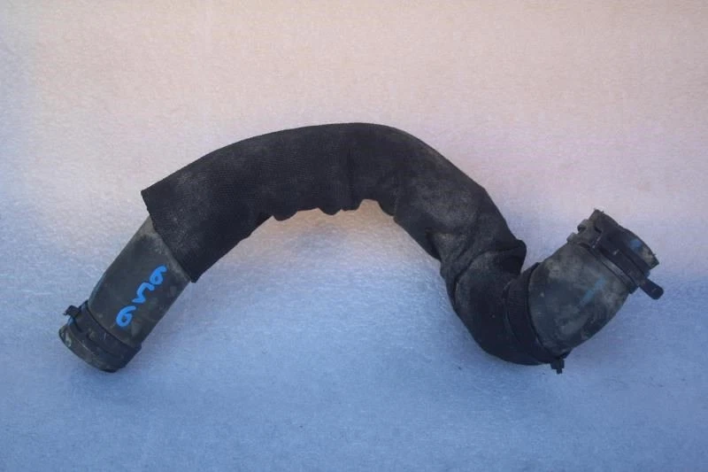 Cadillac CT5 2020 2021 tubos turbo de aire tracción trasera 2,0 L Foto 2 de 4