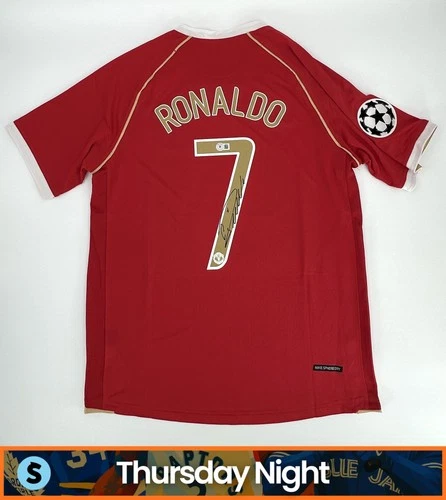 CRISTIANO RONALDO SIGNED AUTO MANCHESTER UNITED SOCCER JERSEY BECKETT STICKER