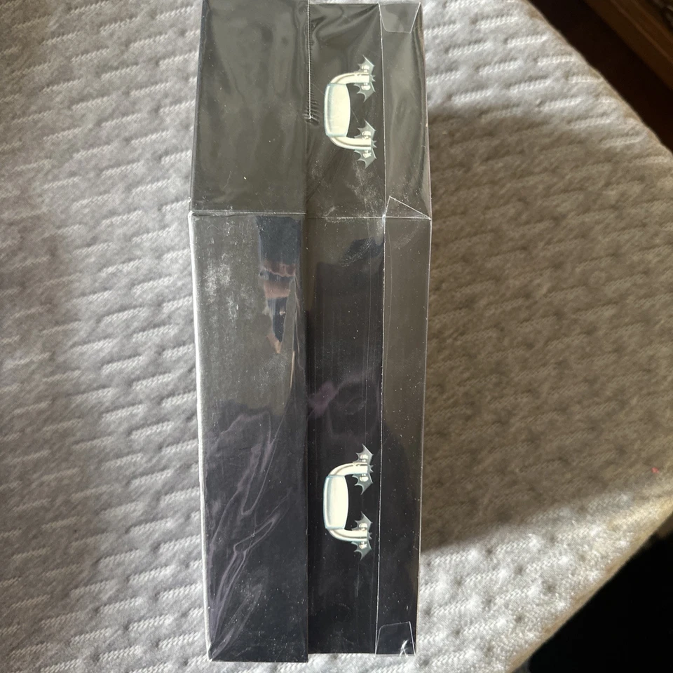 NUEVO SELLADO - Muñecas Mezco Living Dead Dottie Rose con caniche Foto 4 de 4