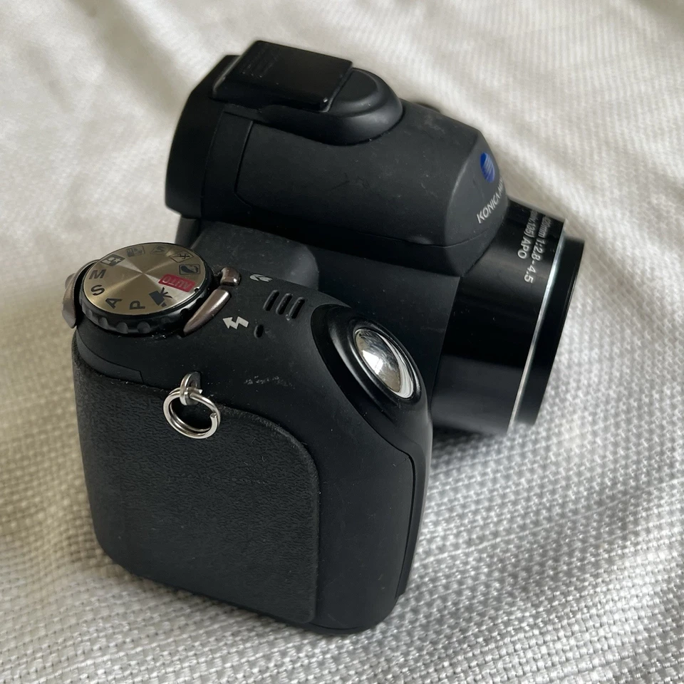 KONICA MINOLTA DiMAGE Z5 Compact Digital Camera - Image 3 of 4