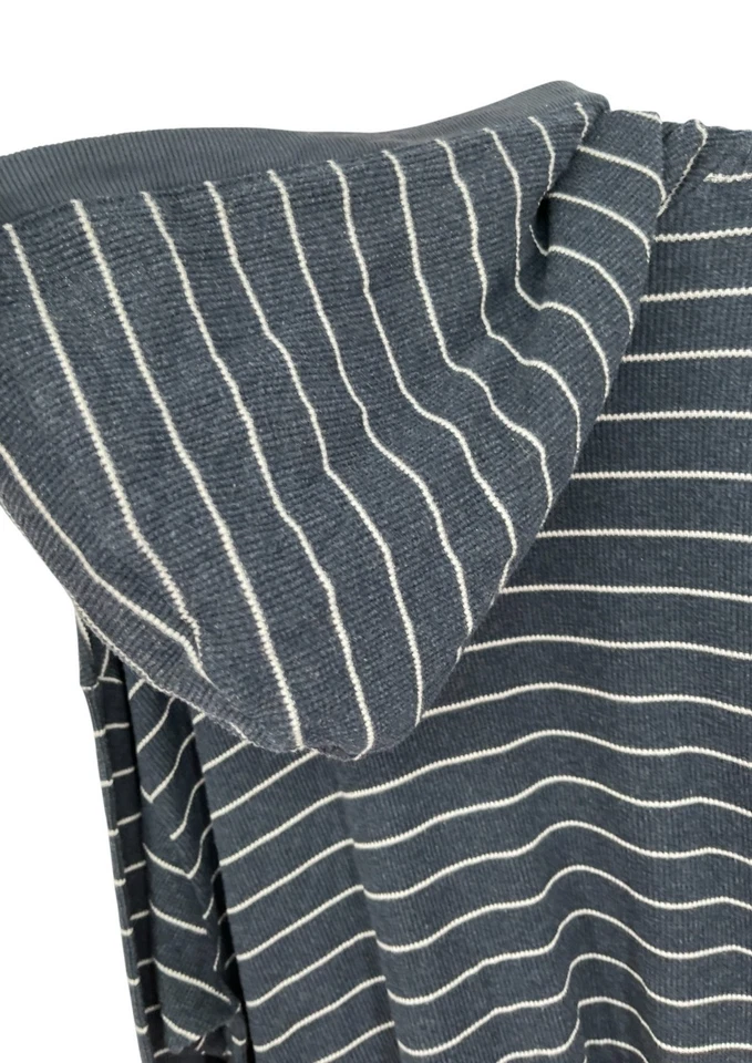 Koolaburra Uggs Hoodie Women's Size 2X Navy Striped Sweater Sweatshirt Plus - Image 4 of 4