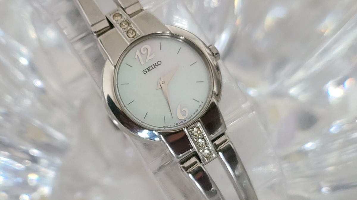 Seiko Women\'s 1N00-OPB0 Diamond Silver-Tone Watch Quartz NEED BATTERY Vintage Ladies Seiko Quartz Watch – 1N00-0SJO | Diamond  main image 3