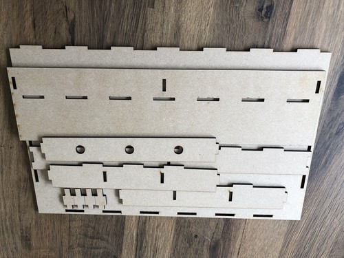 Sturdy Railway Diorama and Modelling Baseboard, 4mm construction, 40cmx25cmx10cm - Picture 3 of 3