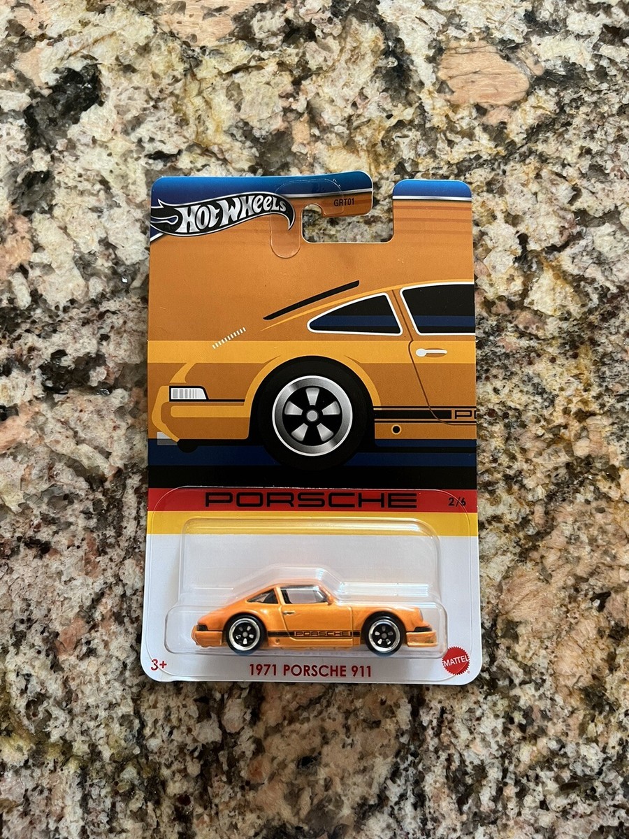 Hot Wheels 2024 HW Porsche 2/6 Orange 1971 Porsche 911