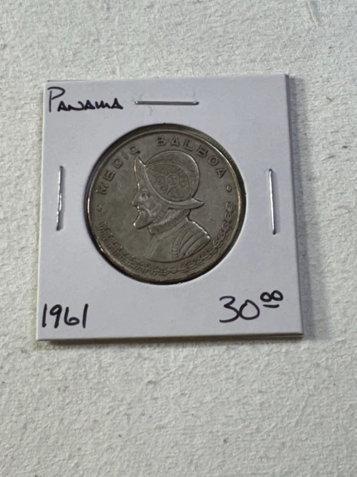 1961 Panama 1/2 Balboa Silver Coin Low Mintage - Image 4 of 4