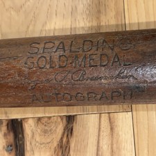 1908-11 Spalding Gold Medal Autograph Model Roger P. Bresnahan Bat Uncracked HOF