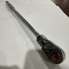 Snap-on S711a - Flex Head 17 Long Ratchet 12 Drive Chrome Usa
