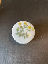 Takahashi SAN FRANCISCO Ceramic Trinket Pill Box Yellow Flowers Japan Vintage