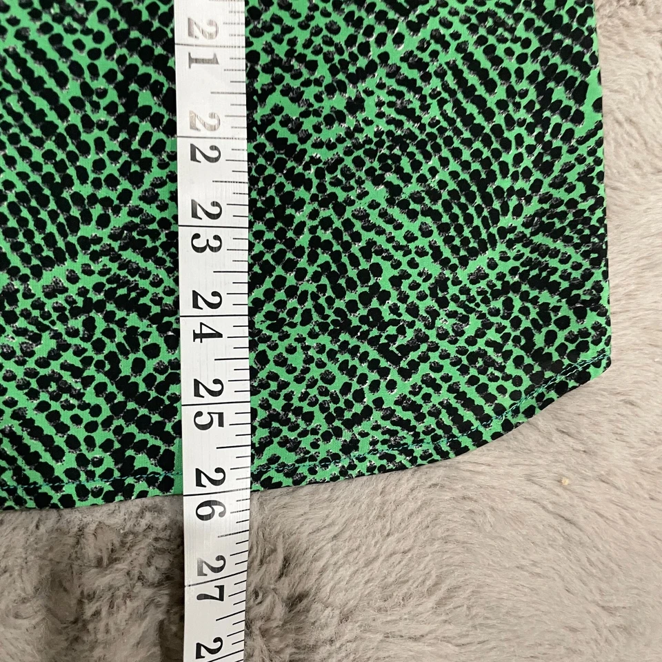 Blusa para mujer Neiman Marcus verde/negra con botones talla S carrera informal Foto 4 de 4