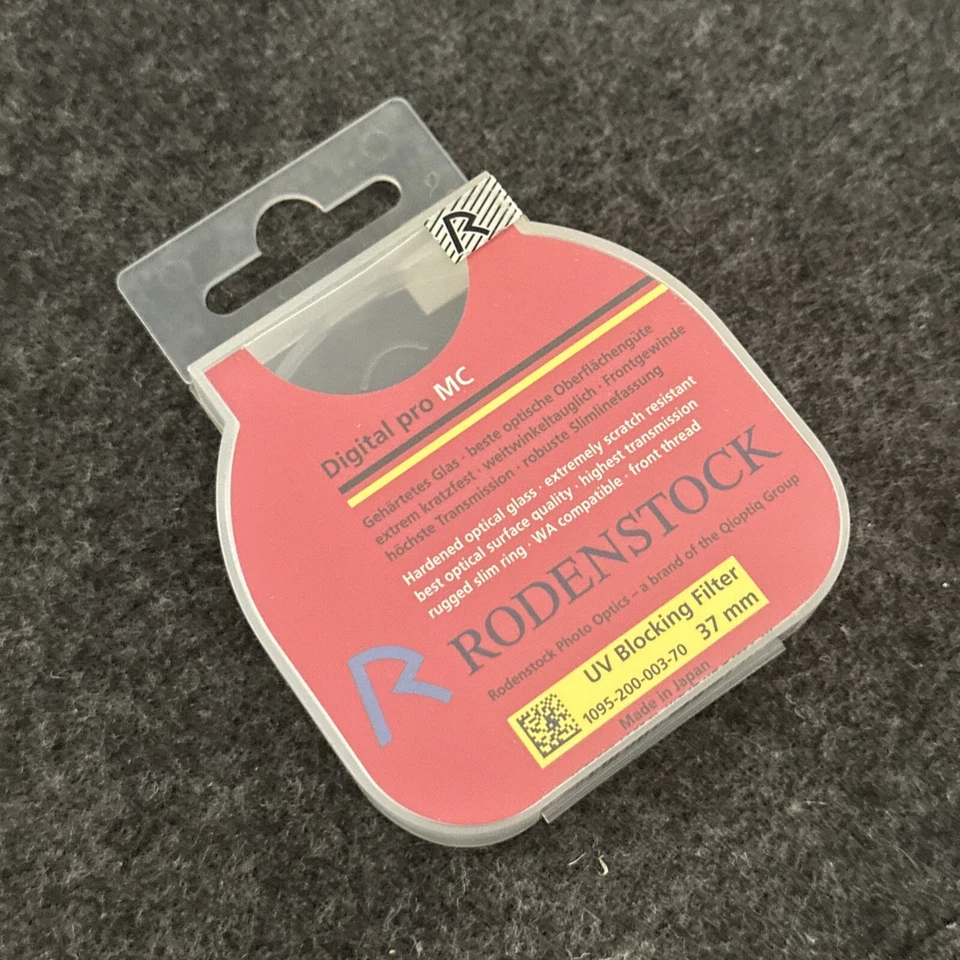 Rodenstock Digital Pro MC UV blocking filter (37mm) - Image 2 of 4