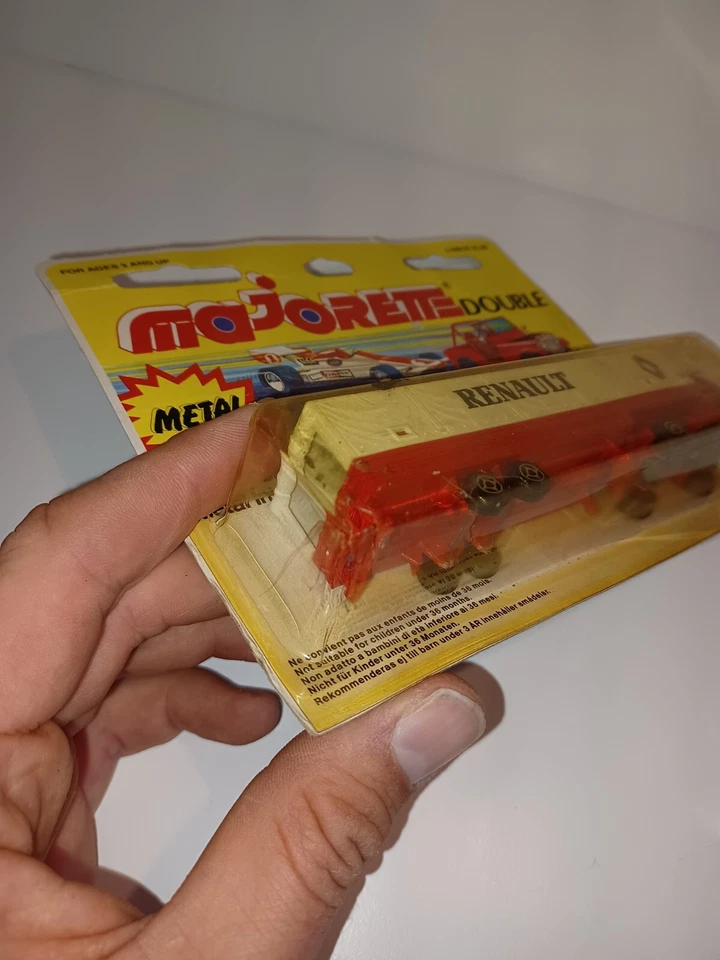 Majorette - Renault - Semi-Covered Trailer - # 367 - Double 300 Series - **New** - Image 4 of 4