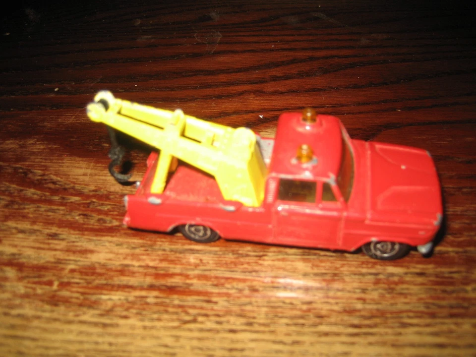 MAJORETTE Lot de trois vehicules en etat divers. - Photo 3/4