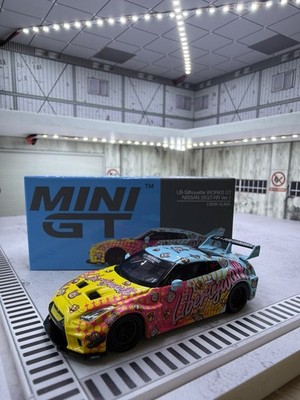 Mini GT LB-Silhouette Works GT Nissan 35GT-RR Ver.1 LBWK Kuma