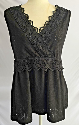 SHEIN Curve 0XL Black Lace Eyelet Top Whimsigoth Boho Plus Size Crochet V-Neck 