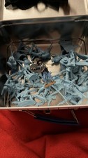 Civil War Infantry Plastic Toy Soldiers Lot 24 Assorted Poses Blue and Gray