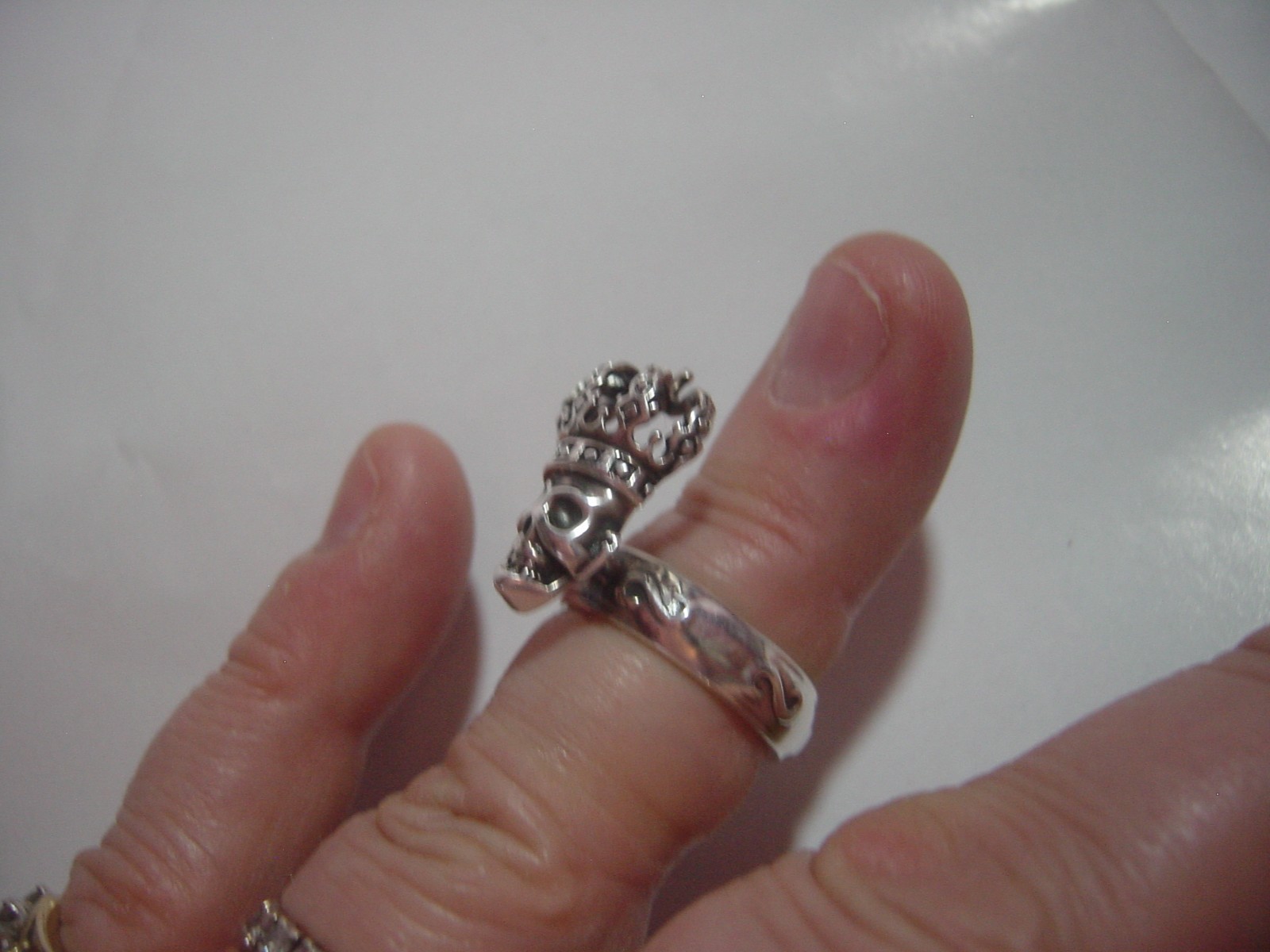 HEAVY SOLID SILVER RING-"DESIGNER-DAISY"-SKULL WI… - image 10