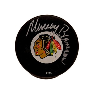Murray Bannerman Signed Chicago Blackhawks Puck