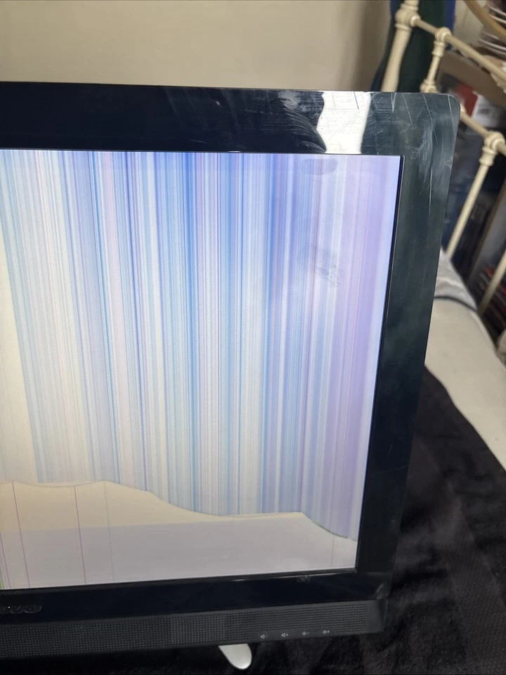 Lenovo C470 PC DAMAGED SCREEN. 8gb Intel I3-4030U 1T Hard Drive Windows 8.1 - Image 3 of 4