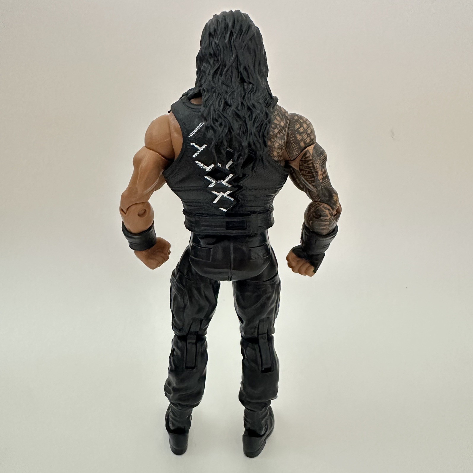 Roman Reigns WWE Mattel Elite Series 84 Wrestling Figure WWF Bloodline image 2