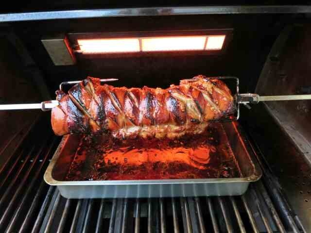 QS Spanferkel-vom Rücken mit Bauch, frisch ca. 2,5 kg