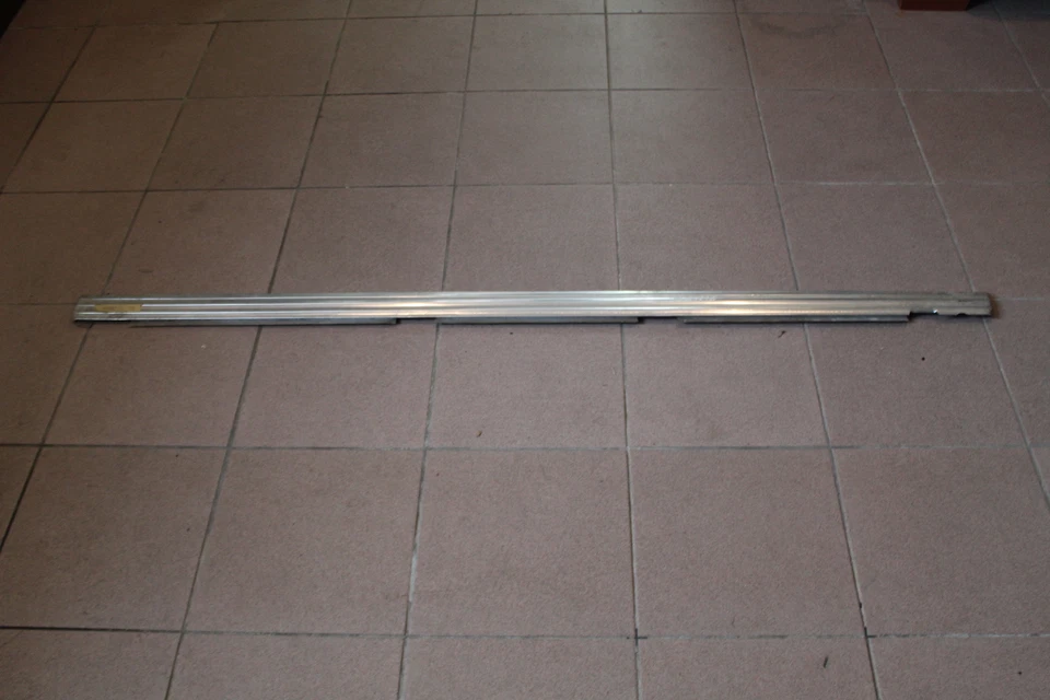 MODANATURA SOTTOPORTA DESTRA PER SIMCA 1000 GL ORIGINALE Foto 2 de 4