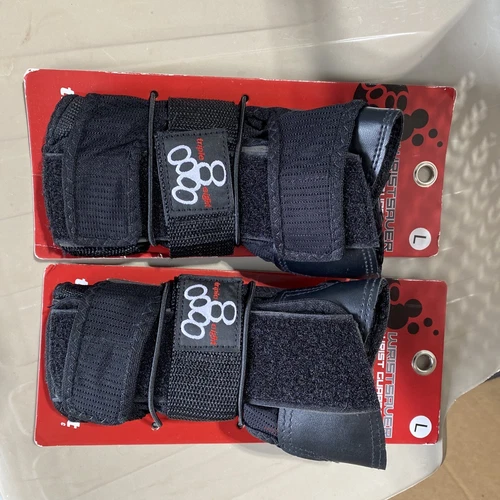 Triple 8 Roller Derby Wristsaver 2 Slide On Wrist Guards Black Size Large 2 Sets