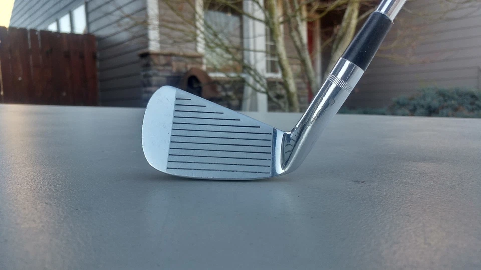 MRH 1983-6 Ben Hogan Forjado Radial 6 Hierro Apex 3 AMF Reg. Empuñadura Hogan de acero flexible Foto 3 de 4