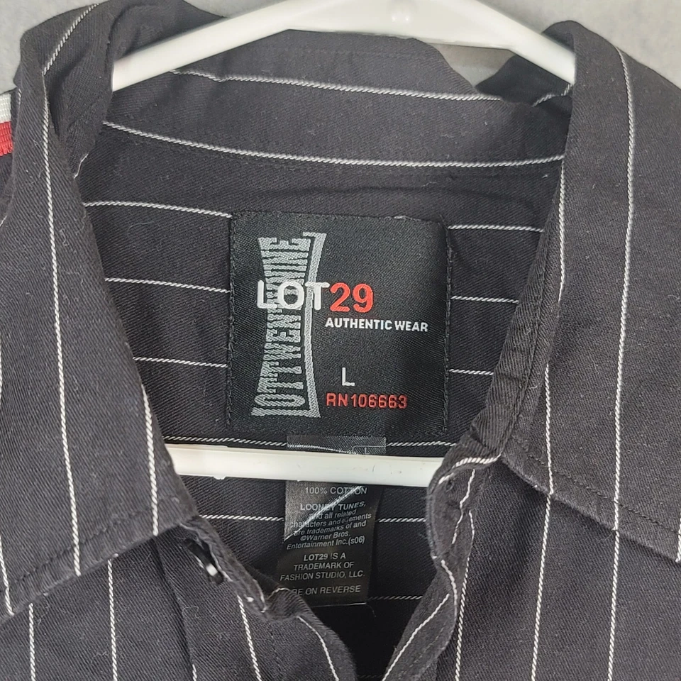 Lote 29 Camisas Para Hombre L Negro Rojo Pin Rayas Marvin El Marciano W Pistola Veinty Nine Foto 3 de 4