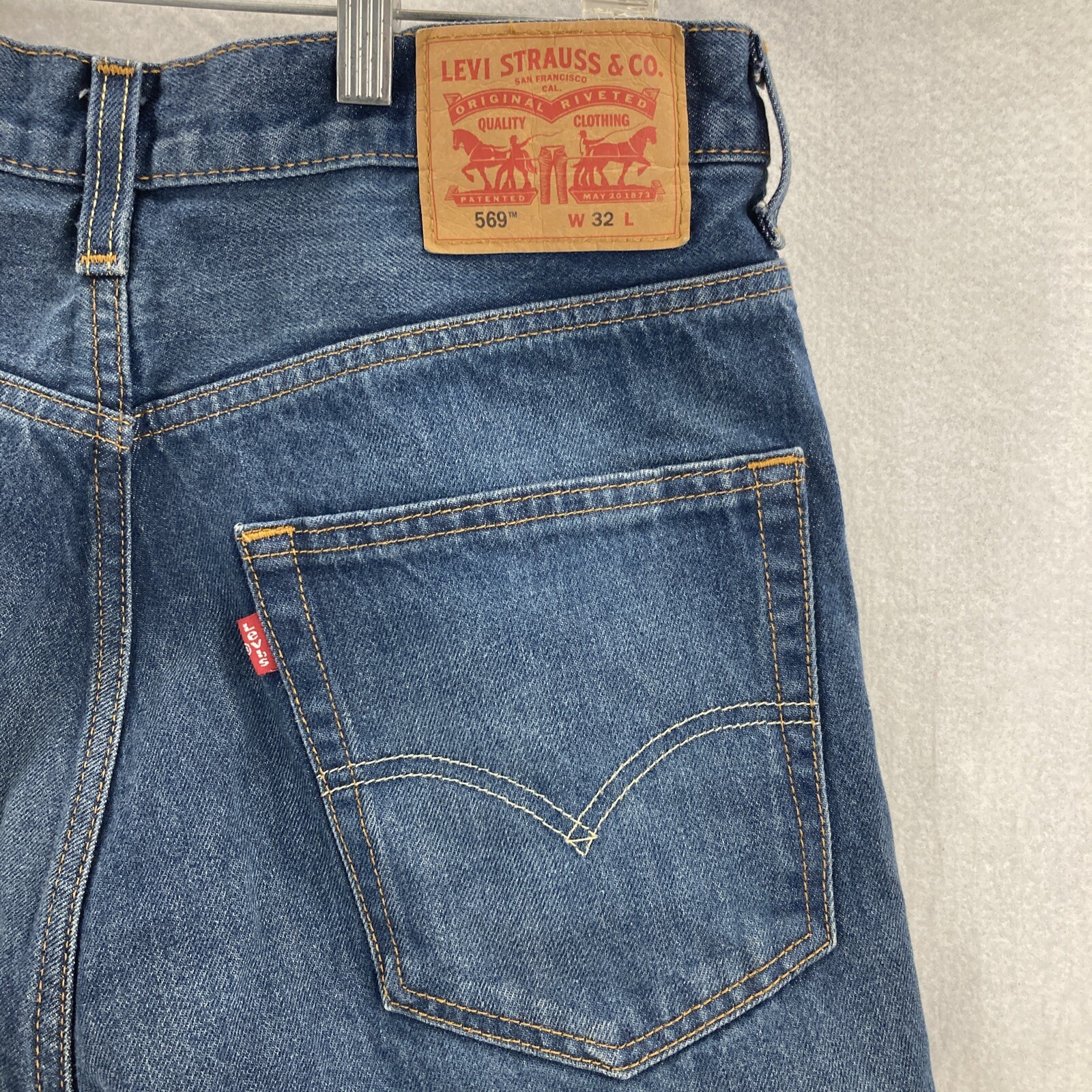 Levis 569 Jean Shorts Adult 32 Mens Denim eBay