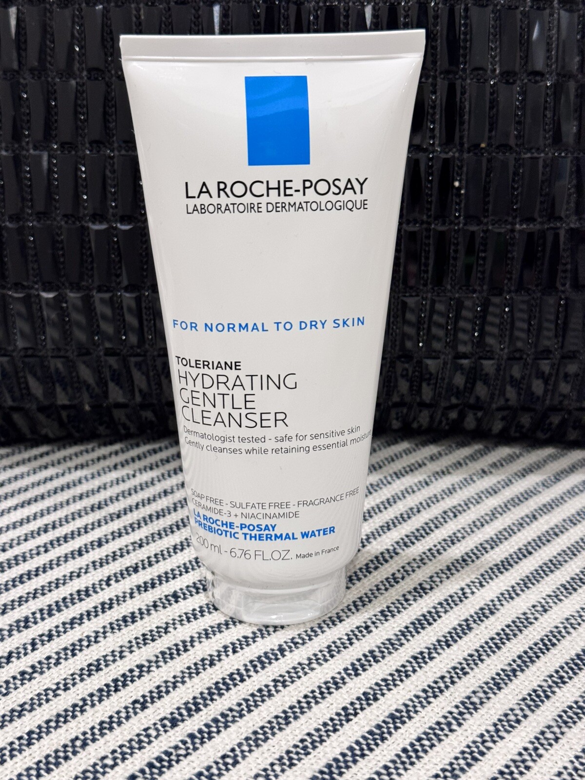 La Roche-Posay Toleriane Hydrating Gentle Cleanser 200ml for Sensitive Skin