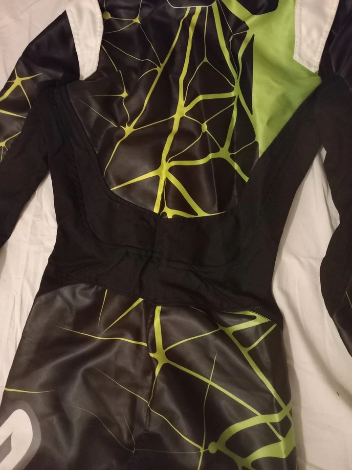 TUTA KART LUCIDA TOP TG 50 NERO VERDE BIANCO OMP RACING KS-1R SENZA OMOLOGAZIONE - Immagine 4 di 4