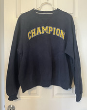 Vintage Champion Men  s L Navy Crewneck Pullover Sweatshirt Embroidered Logo