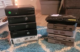Lot of 10 gaming consoles Xbox 360, Playstation, NOT WORKING, PARTS ONLY