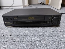 Panasonic NV-HD660 HIFI Stereo VHS Stereo Videorecorder