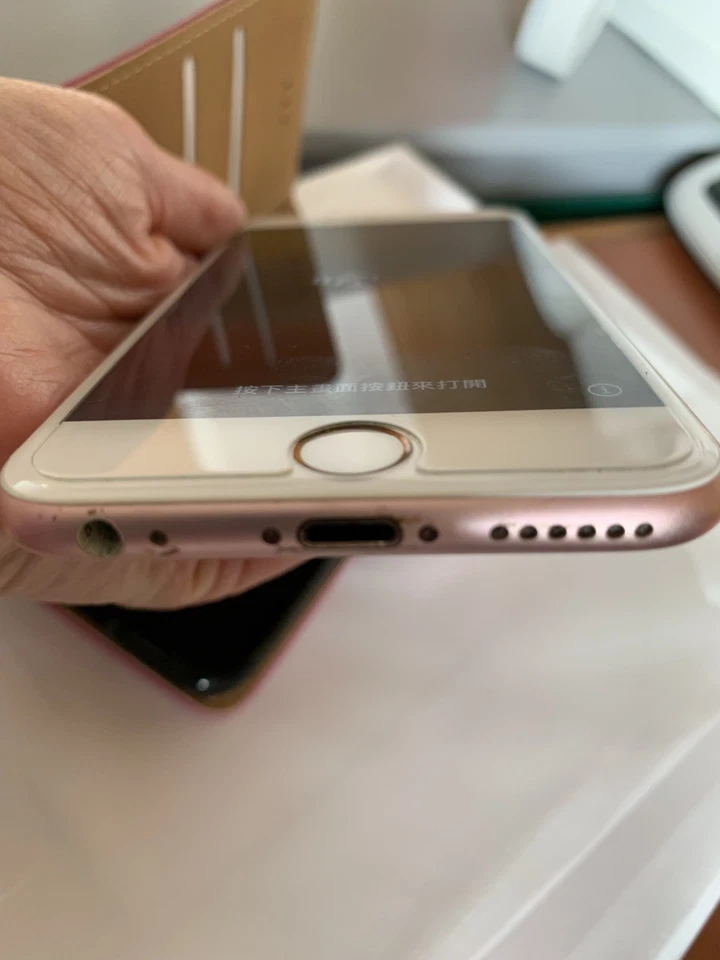 iPhone 6S 128GB Unlocked Rose Gold colour battery changed used  - Image 2 of 4