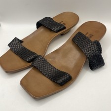 Cydwoq Strappy black woven sandals EU 38 US 8