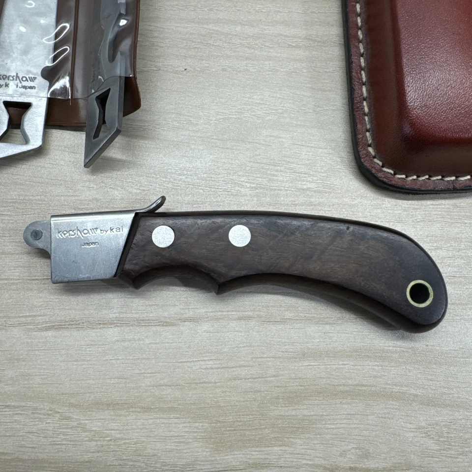 Faca intercambiável Kershaw Japão vintage com 3 lâminas e bainha de couro - Ótimo! - Imagem 2 de 4