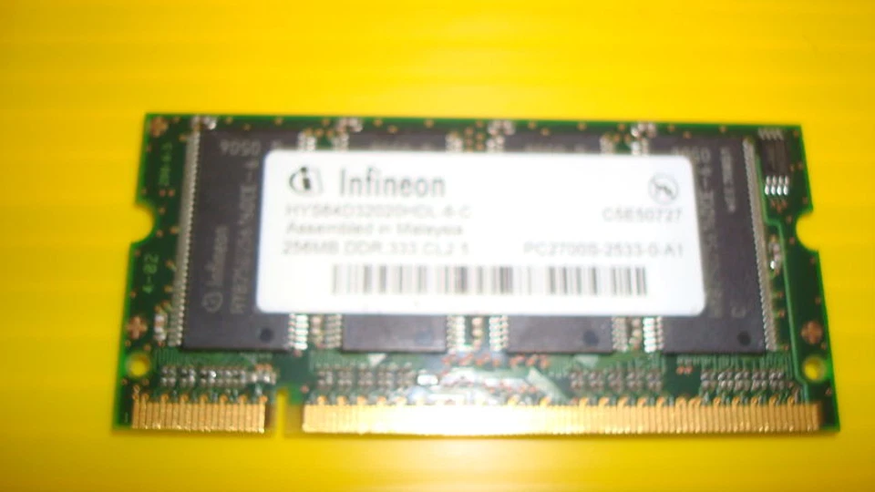 Acer Aspire 3002 256MB DDR PC2700 HYS64D32020hDL-6-C - Image 2 of 2