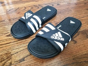 adidas cloudfoam velcro slides