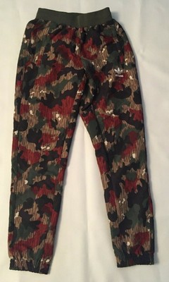 ADIDAS X PHARRELL WILLIAMS HU HIKING CAMO PANTS MULTICOLOR CY7870 MENS SZ SMALL 191031187911 | eBay ADIDAS X PHARRELL WILLIAMS HU HIKING CAMO PANTS MULTICOLOR CY7870 MENS SZ SMALL 191031187911 | eBay